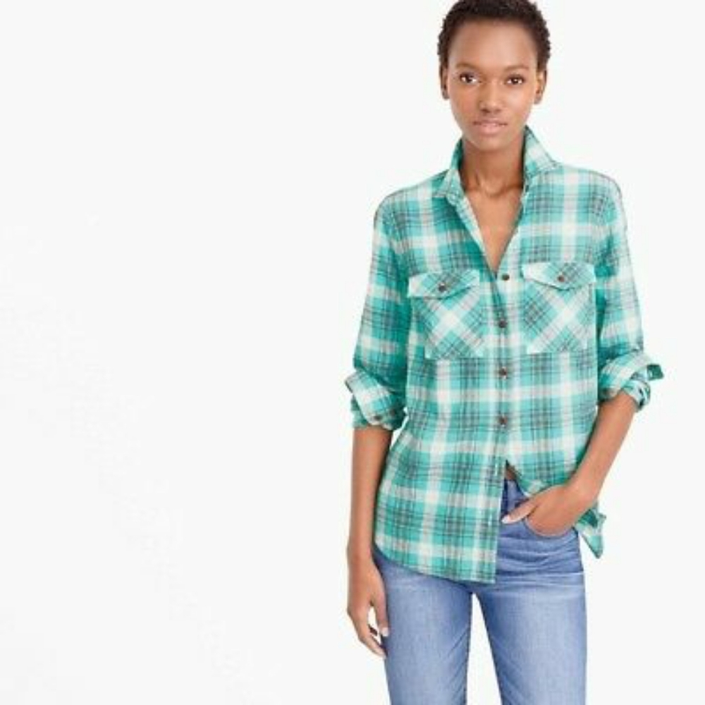 J Crew Boyfriend Button down shirt